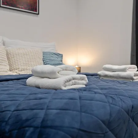 Klariska Near Michael's Gate * Bratislava